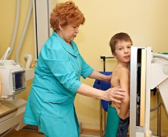 Можно ли делать рентген легких детям?